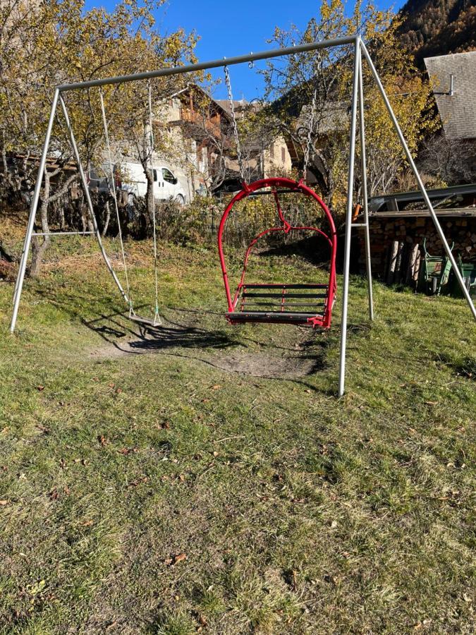 Le Chal Heureux Bel Appartement Dans Vieille Ferme De Montagne Renovee Les Orres Εξωτερικό φωτογραφία